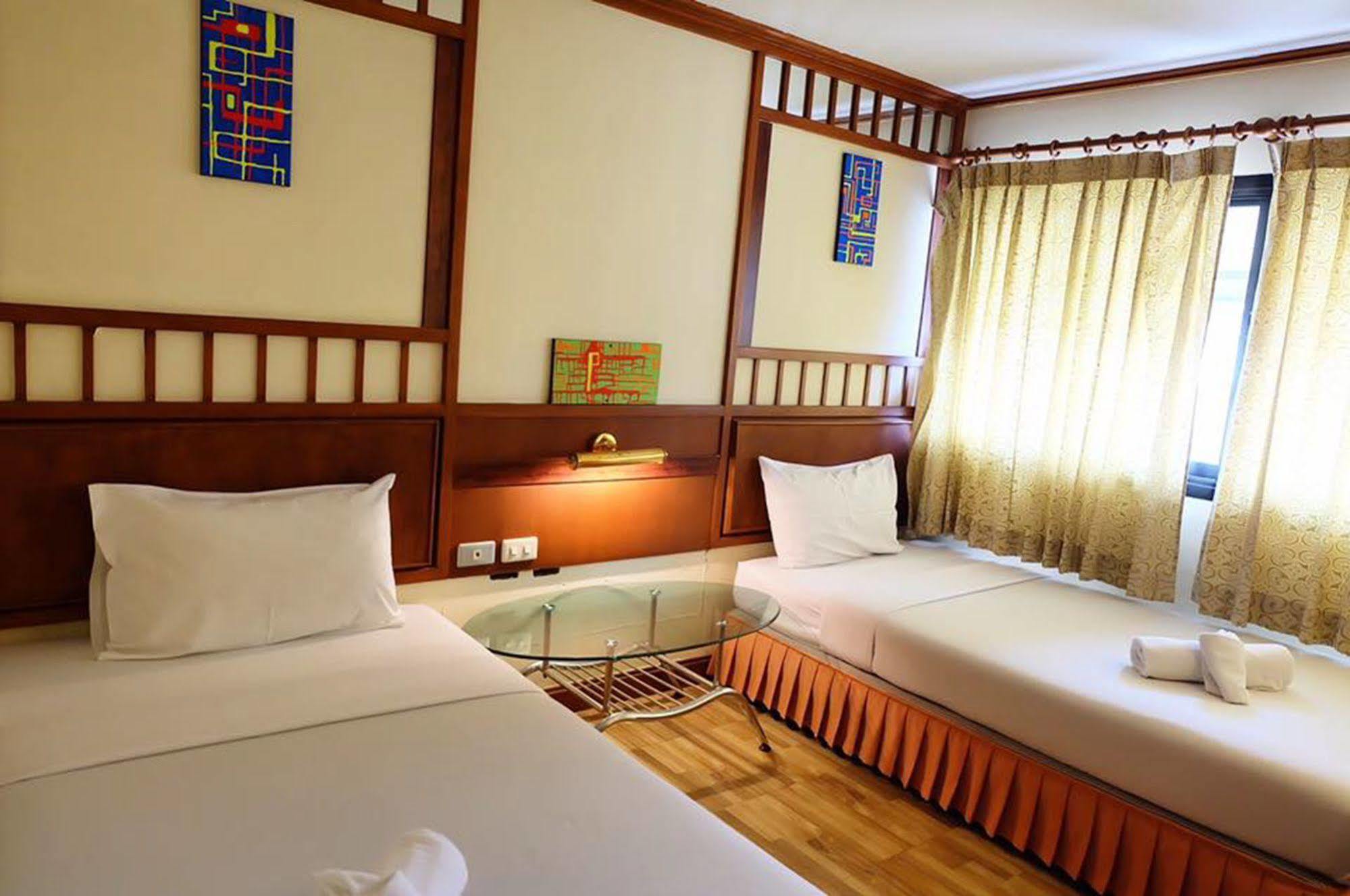 Kaneng Guesthouse Хуа Хин Екстериор снимка